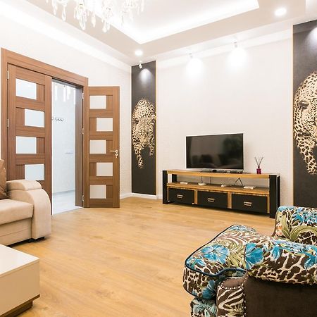 Sweet Home 6 Vip Rustaveli Avenue Tbilisi Exterior photo