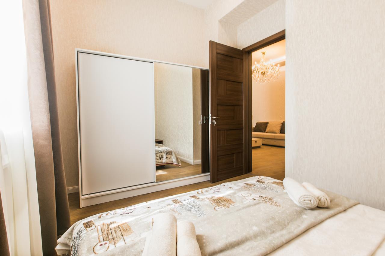 Sweet Home 6 Vip Rustaveli Avenue Tbilisi Exterior photo