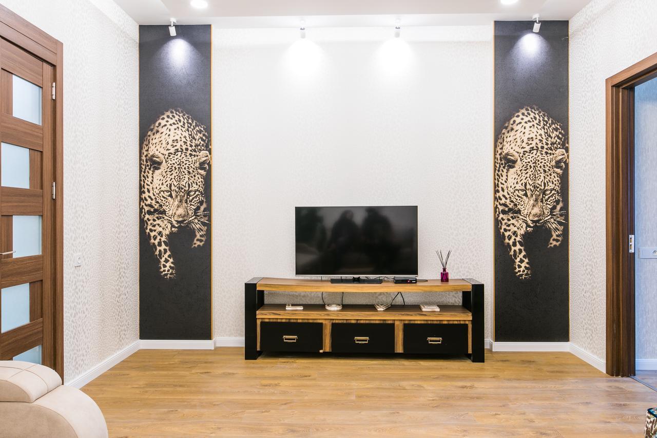 Sweet Home 6 Vip Rustaveli Avenue Tbilisi Exterior photo